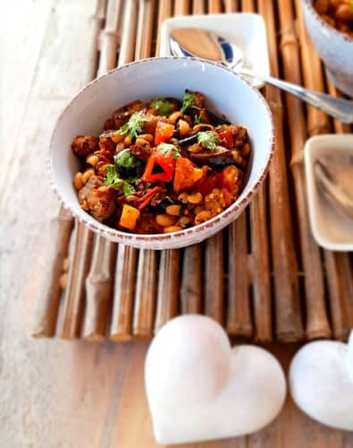 Eggplant, Tomatoes & Black-eyed Peas Curry