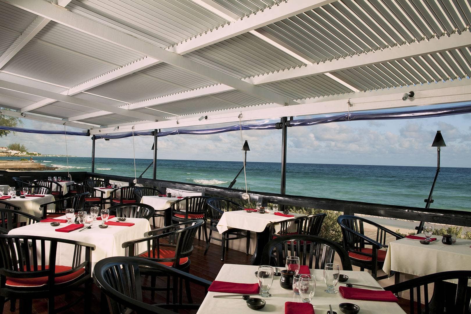 Naru Restaurant and Lounge