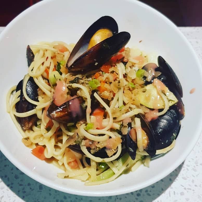 MIXED SEAFOOD PASTA