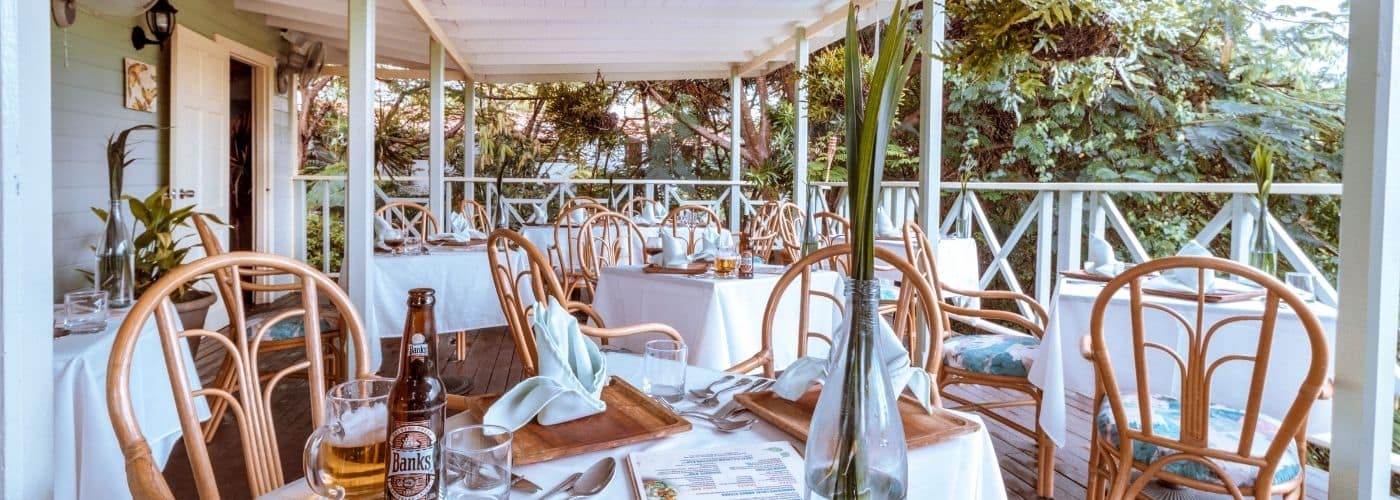 Sandy's Chattel Restaurant & Bar