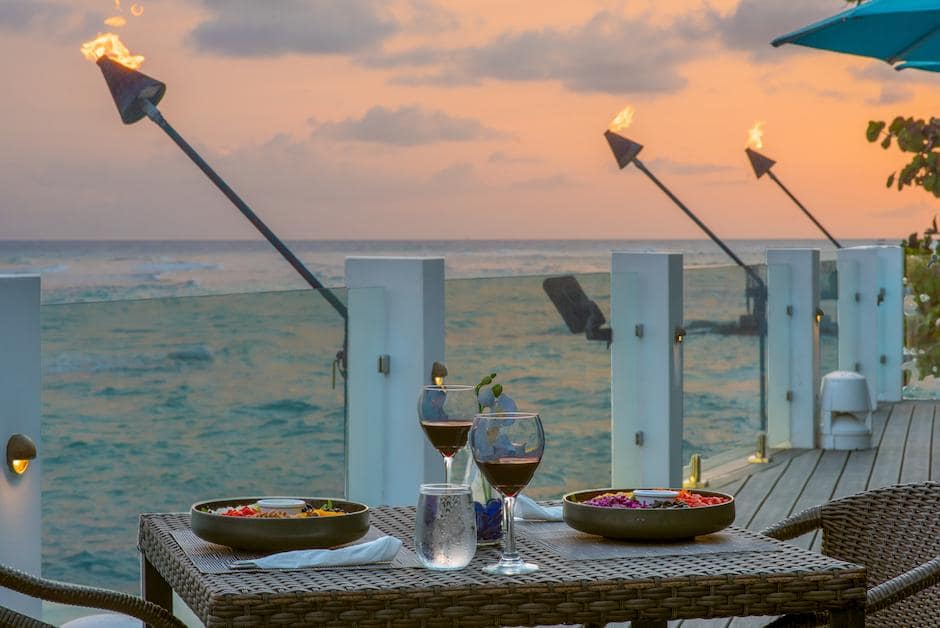 Tropical Mist Bar & Restaurant
